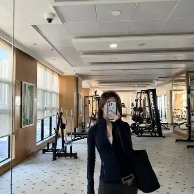 江巧